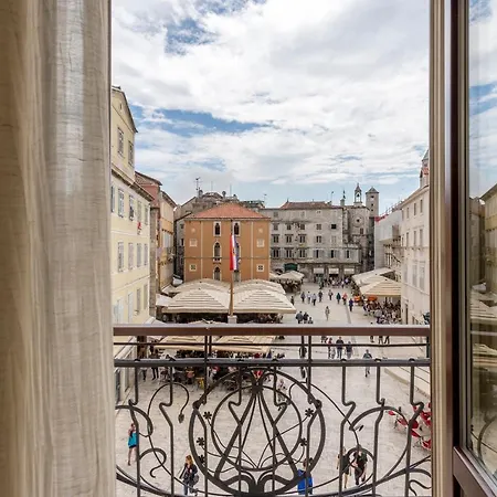 Pensionat Royal Piazza 4*