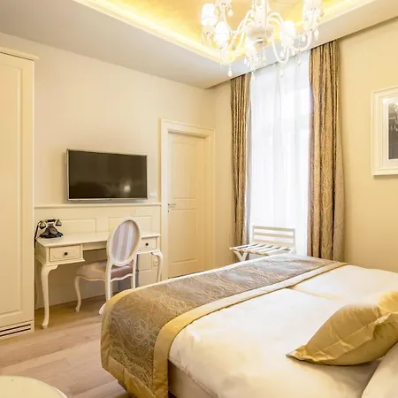 Casa de hóspedes Royal Piazza